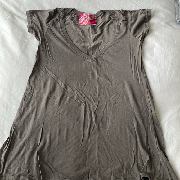 Nation LTD Green Tee - Picture 1 of 3